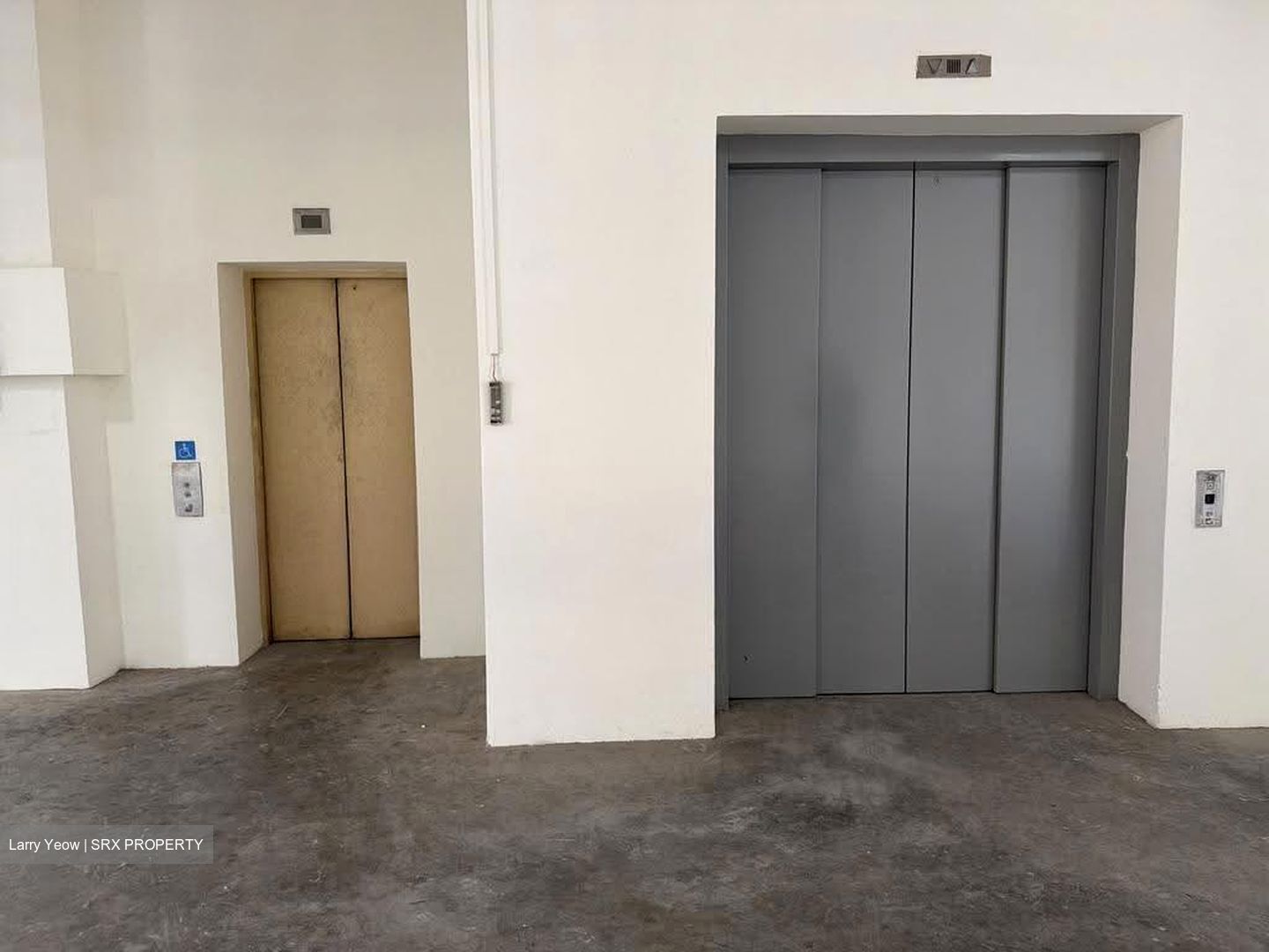 ABSOLUTE MAINTENANCE BUILDING (D14), Factory #625440821